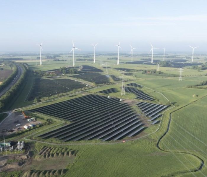 Der erste Ausbauschritt des Hybriden Energiepark Sande.. Foto: GP (Foto: GP JOULE)